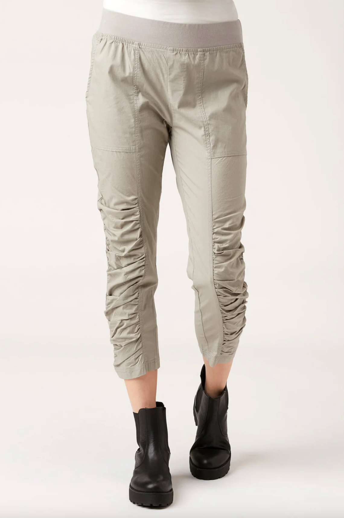 Geyser Crop Pant Frost