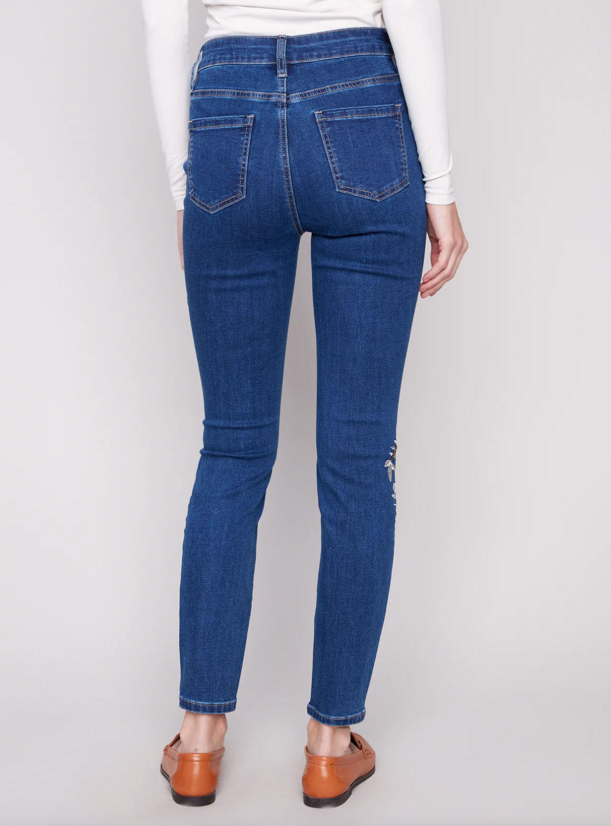 Beaded Embroidery Skinny Leg Denim Pant