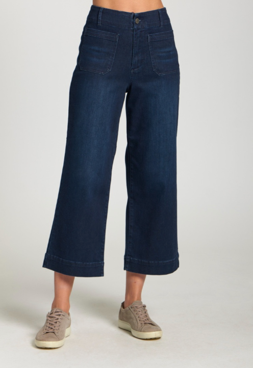 Cropped Wide Leg Jean with Patch Pocket