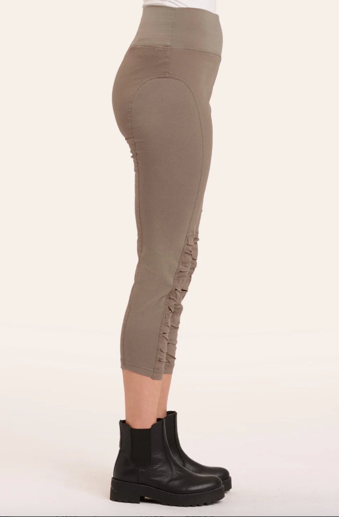 High Waist Jetter Legging
