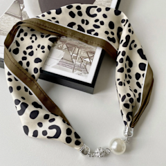 Magnetic Buckle Silk Like Scarves