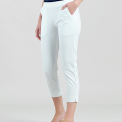 Ponte Knit Pull-On Pocket Capri Pant