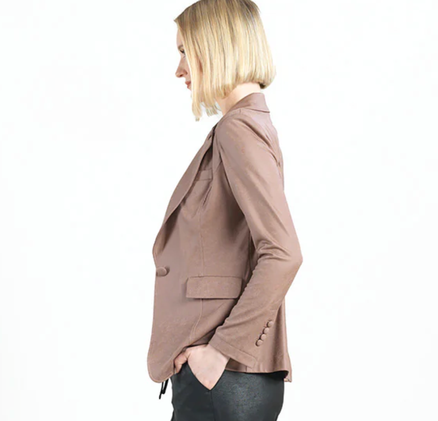 Single Button Notched Collar Blazer