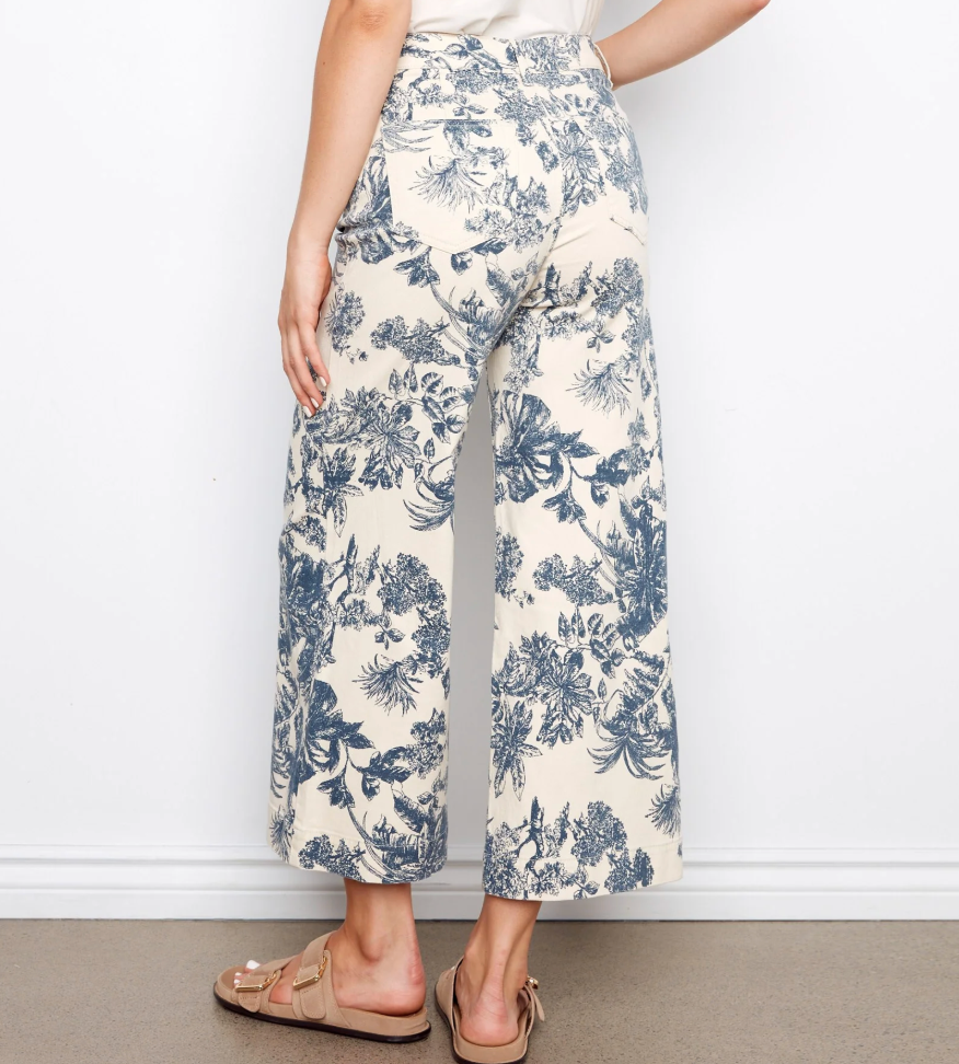 Cropped Patch Pocket Flare Jeans