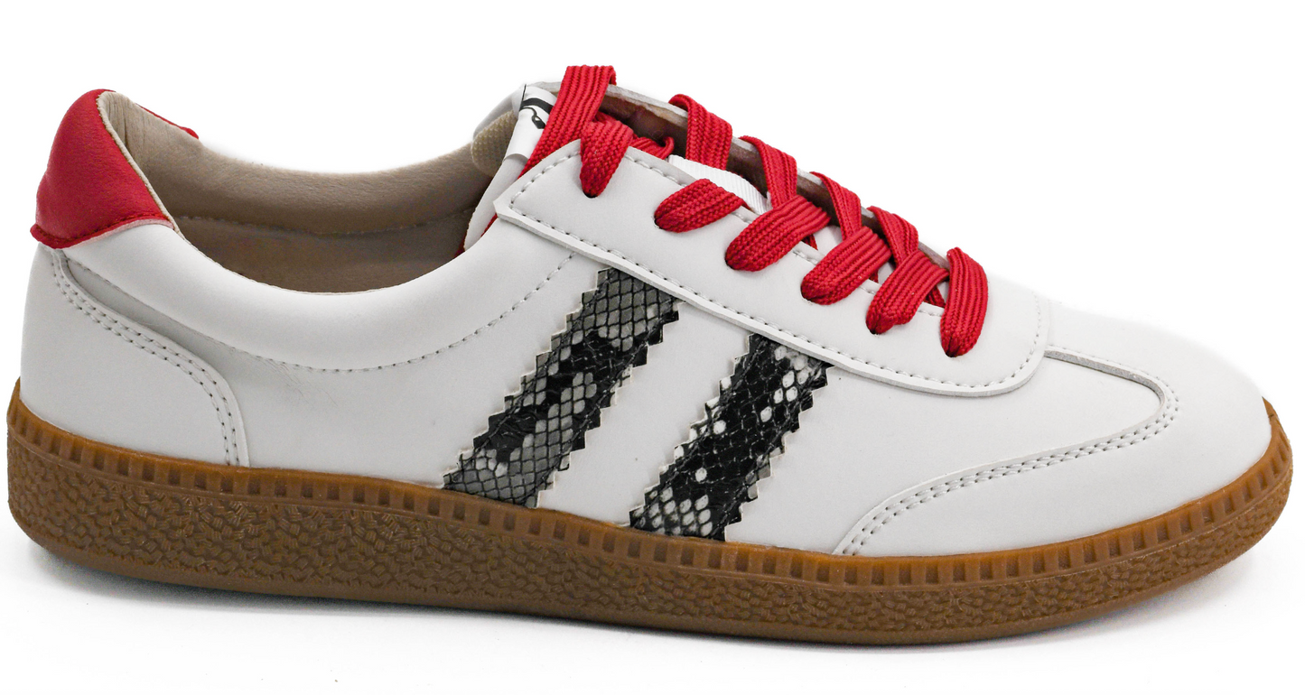Heads Up Tennies
